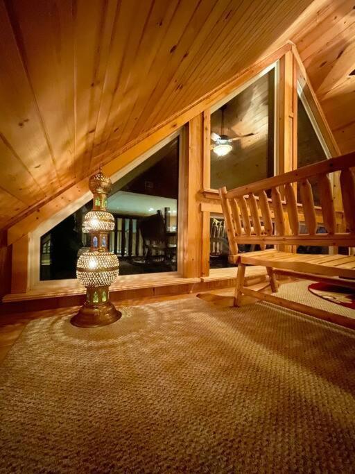 One Of A Kind Rustic Log Cabin Near Bryce Resort - Large Game Room - Fire Pit - Large Deck - Bbq Basye Zewnętrze zdjęcie