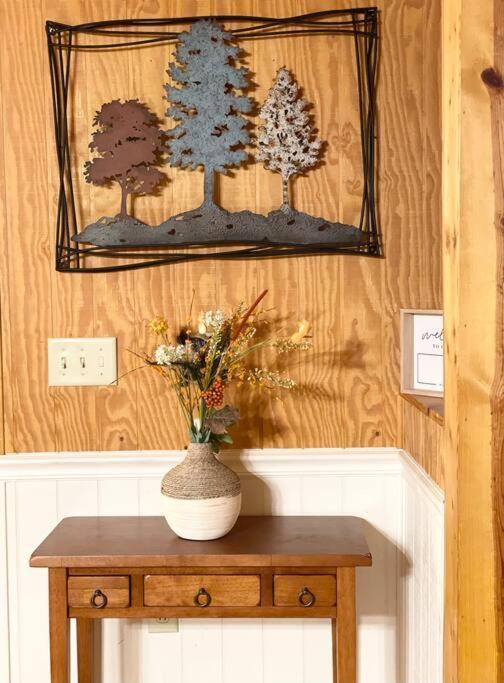 One Of A Kind Rustic Log Cabin Near Bryce Resort - Large Game Room - Fire Pit - Large Deck - Bbq Basye Zewnętrze zdjęcie