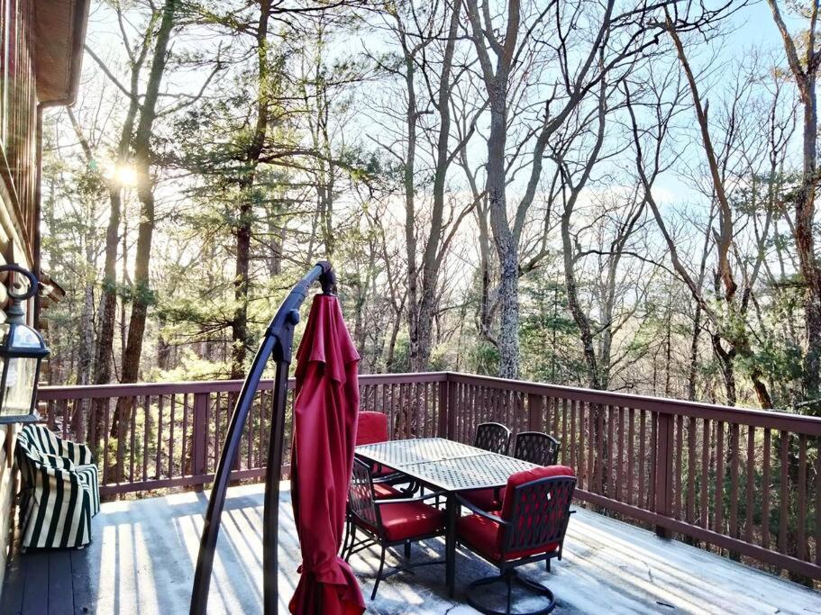 One Of A Kind Rustic Log Cabin Near Bryce Resort - Large Game Room - Fire Pit - Large Deck - Bbq Basye Zewnętrze zdjęcie