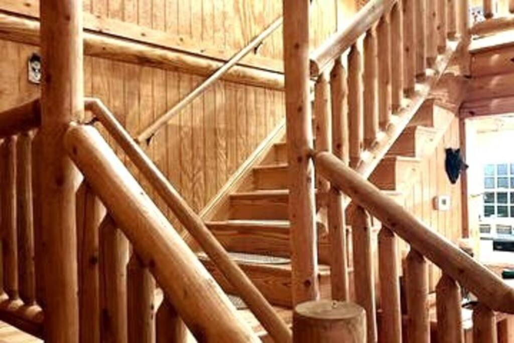 One Of A Kind Rustic Log Cabin Near Bryce Resort - Large Game Room - Fire Pit - Large Deck - Bbq Basye Zewnętrze zdjęcie