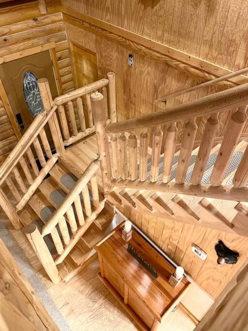 One Of A Kind Rustic Log Cabin Near Bryce Resort - Large Game Room - Fire Pit - Large Deck - Bbq Basye Zewnętrze zdjęcie