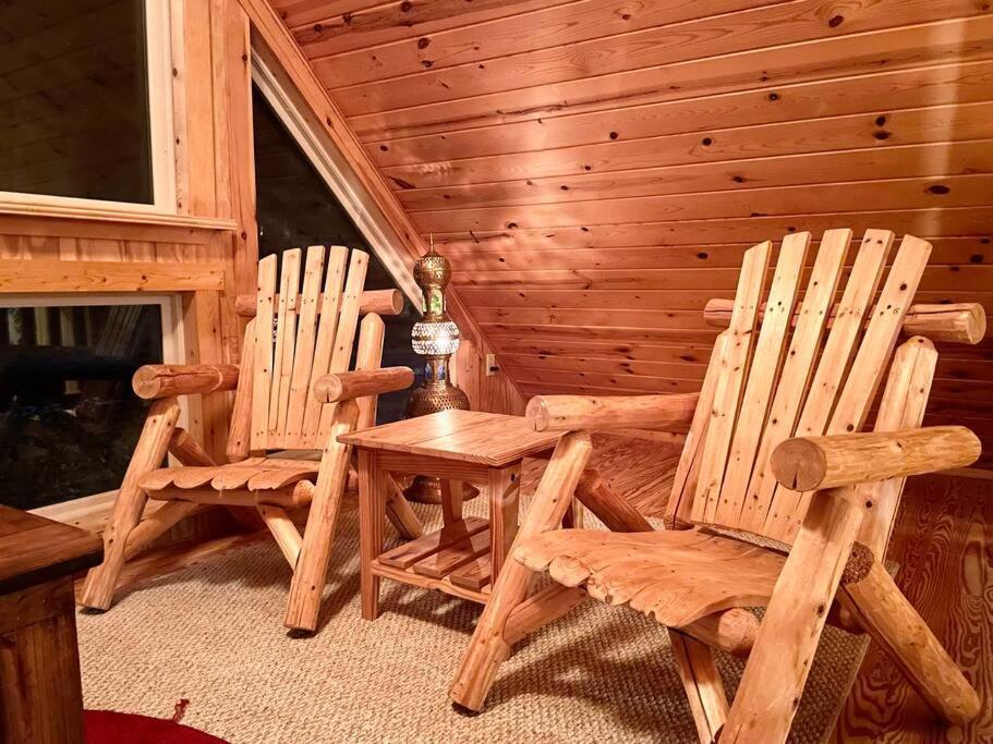 One Of A Kind Rustic Log Cabin Near Bryce Resort - Large Game Room - Fire Pit - Large Deck - Bbq Basye Zewnętrze zdjęcie